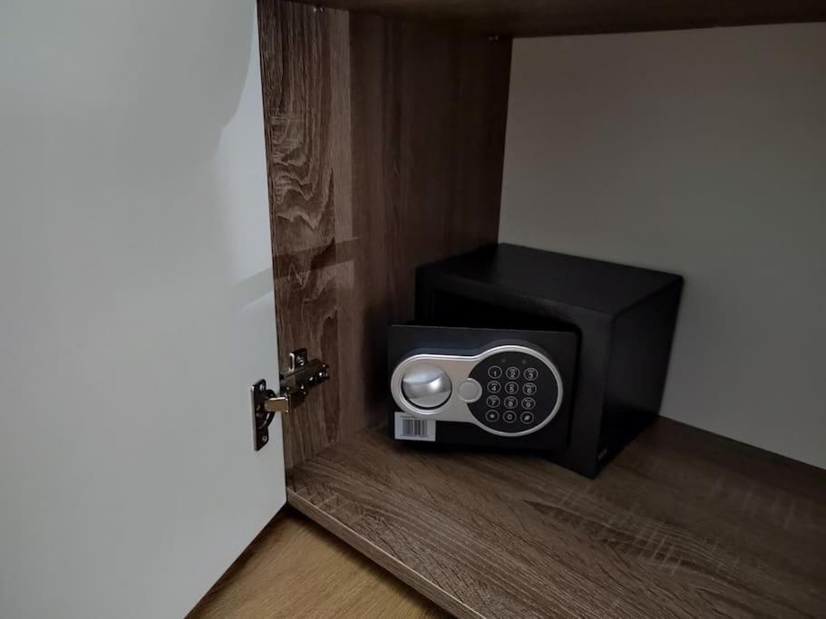 Studio Apartman Tadic 马图利 外观 照片